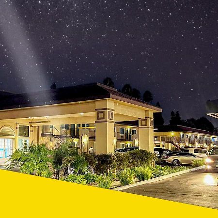 Хостел Bposhtels Анахайм Экстерьер фото