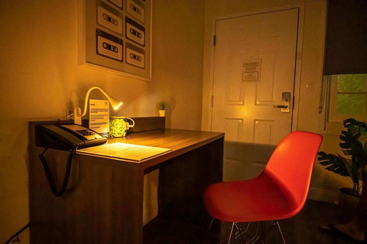 Хостел Bposhtels Анахайм Экстерьер фото